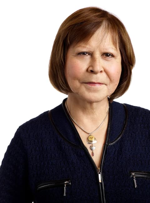 Portrait of Yukon University chancellor Carol Geddes